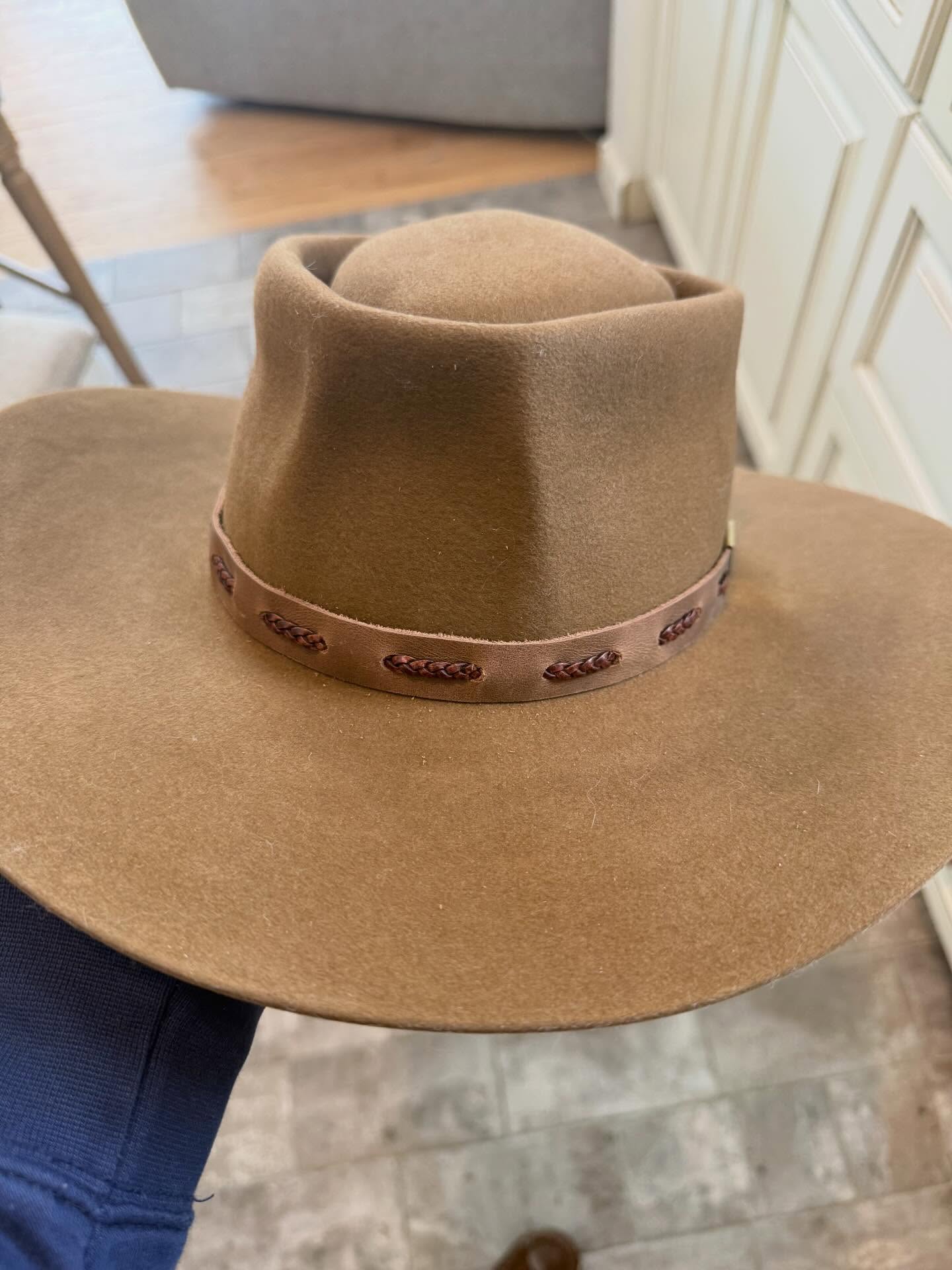 Khaki cattleman hat showing crown shape